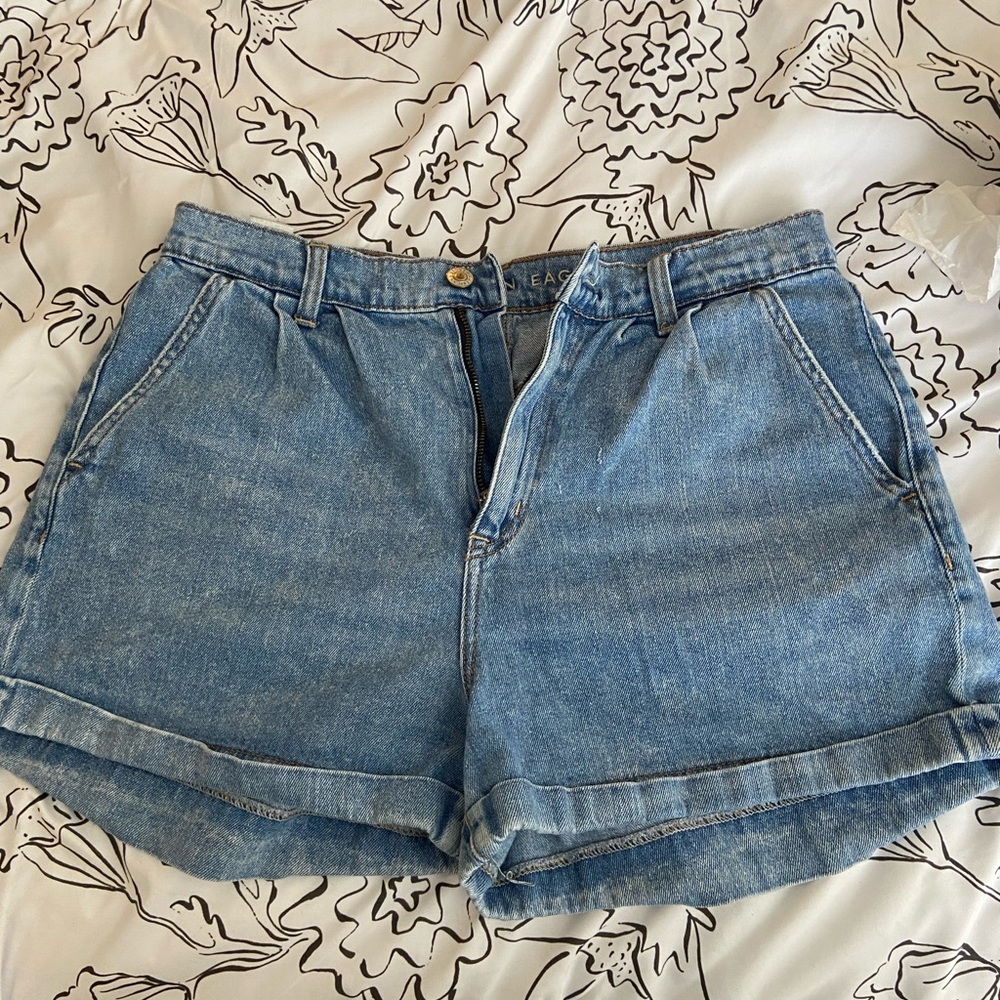 American Eagle denim jean shorts